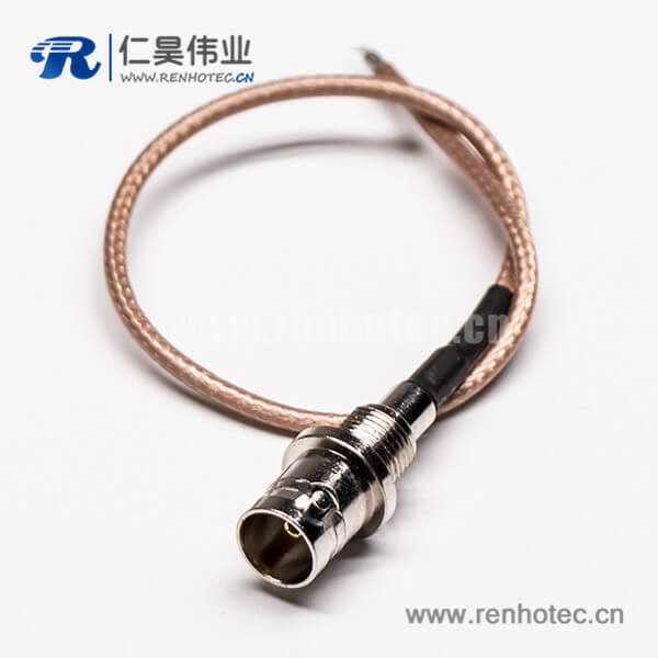 18 同轴线BNC母头板后安装穿墙式压接